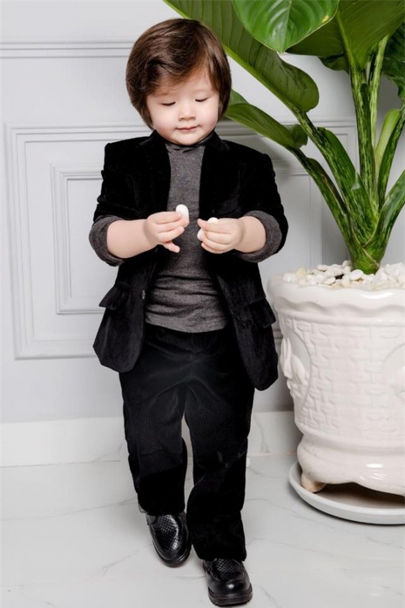 con trai elly trần, túc mạch, elly trần