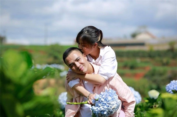 BTV Nguyễn Hoàng Linh, BTV Nguyễn Hoàng Linh và bạn trai, BTV Nguyễn Hoàng Linh và chồng sắp cưới
