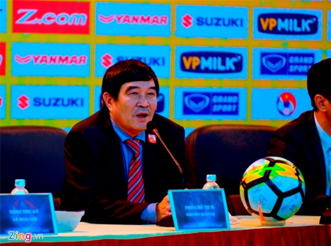 Ong Nguyen Lan Trung khong duoc phan cong len xe buyt dieu hanh hinh anh 1