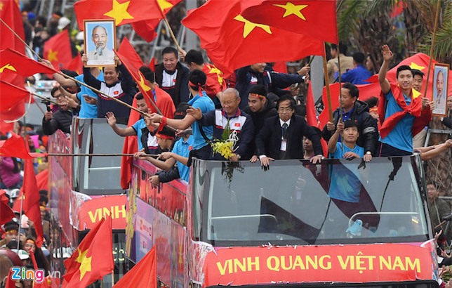 Ong Nguyen Lan Trung khong duoc phan cong len xe buyt dieu hanh hinh anh 2