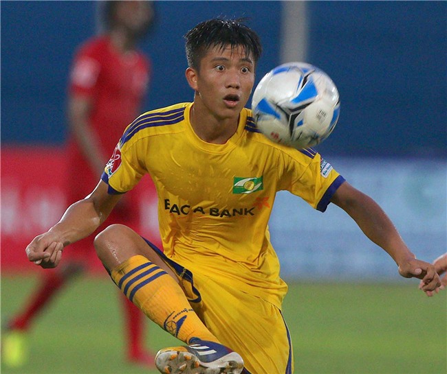 Gia cảnh khó khăn của các cầu thủ U23 khiến người hâm mộ thắt lòng-1