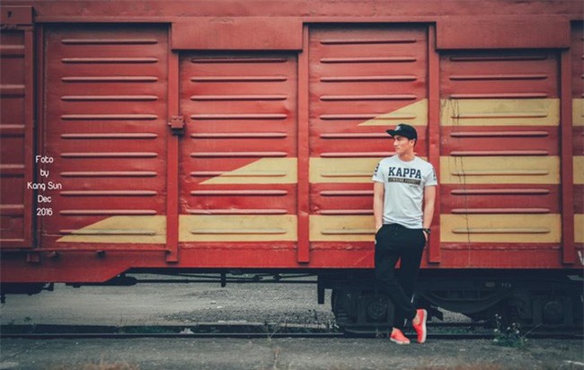 Này chị em, ngoài hot boy Tiến Dũng, U23 Việt Nam còn 1 chàng thủ môn dự bị rất đẹp trai và ngầu nhé - Ảnh 16.