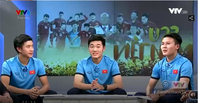 Clip Quang Hải kể về giây phút ăn mừng chiến thắng một mình trong phòng kiểm tra... doping! - Ảnh 1.