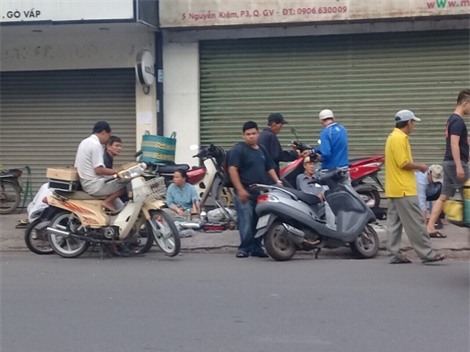 chợ độc lạ, đồ cổ, buôn đồ cũ