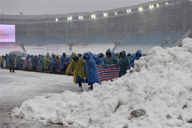 Phia sau nhung khoanh khac cua tran dai chien tren tuyet lich su hinh anh 15
