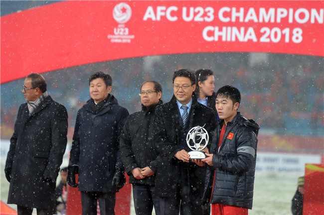 Phia sau nhung khoanh khac cua tran dai chien tren tuyet lich su hinh anh 24