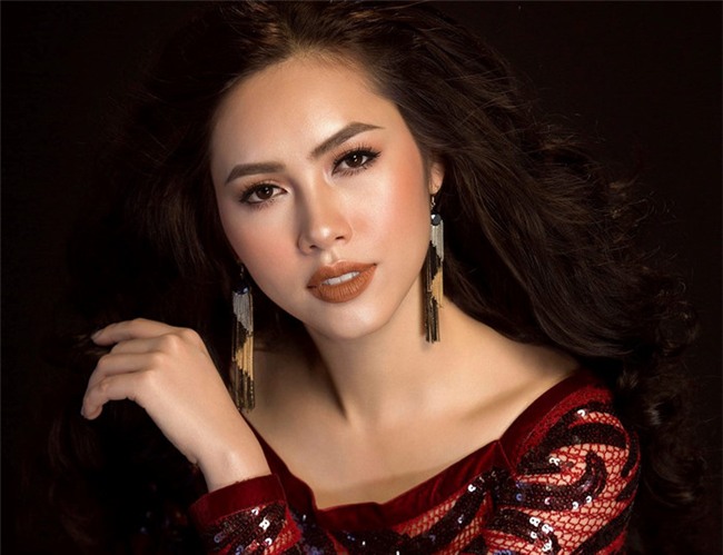 Phản ứng của sao Việt khi thấy nàng Hậu đầu tiên của V-biz đóng cửa Facebook? - Tin sao Viet - Tin tuc sao Viet - Scandal sao Viet - Tin tuc cua Sao - Tin cua Sao