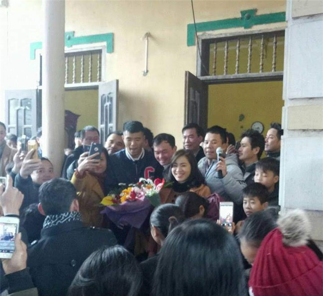 "thanh lay" ha duc chinh: "em thich di chan trau nhu ngay xua" - 4