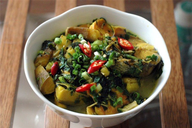 Quê của Hà Đức Chinh không có muối, nhưng có rất nhiều món ăn siêu lạ như thế này - Ảnh 3.