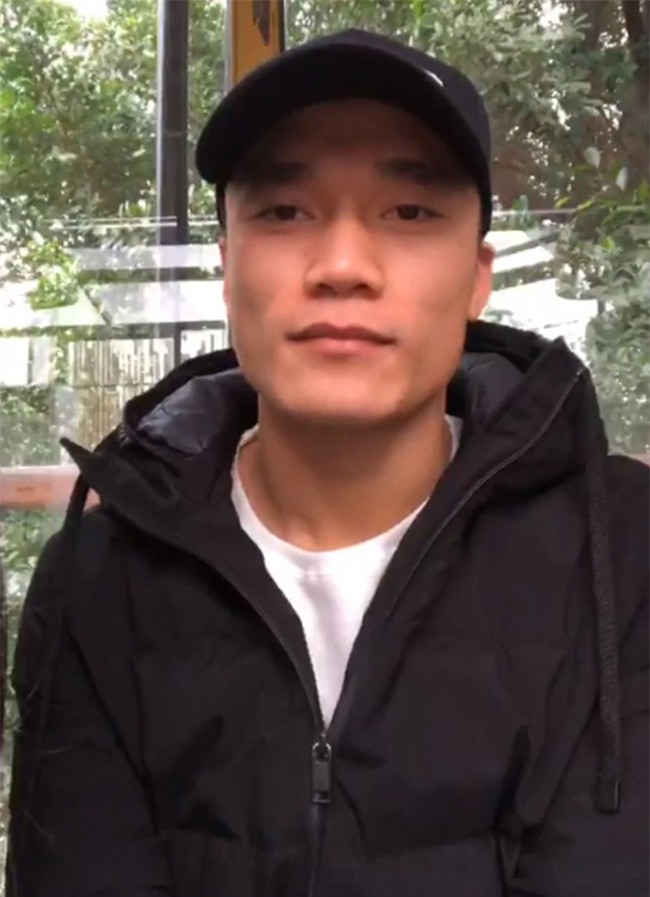 Bùi Tiến Dũng đòi tắt hiệu ứng khi livestream vì: "Da em đẹp mà, dạo này da em đẹp!" - Ảnh 3.