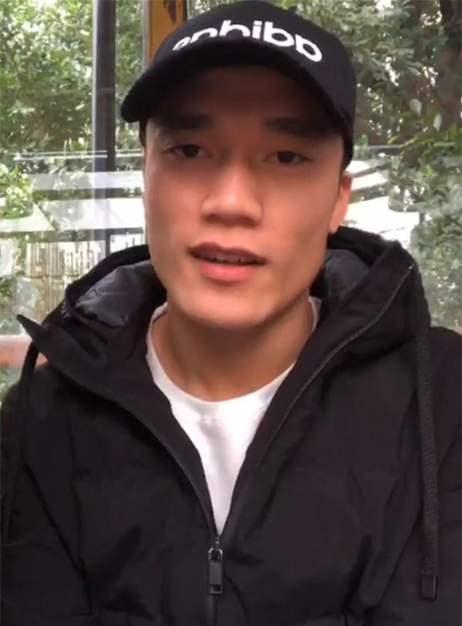 Bùi Tiến Dũng đòi tắt hiệu ứng khi livestream vì: "Da em đẹp mà, dạo này da em đẹp!" - Ảnh 3.