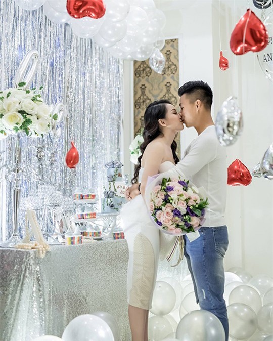 Nhan sac ban gai hau ve Vu Van Thanh hinh anh 2