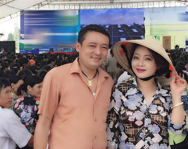 khoc cuoi voi canh di dien tinh cua xuan hinh, son tung va dan sao viet hinh anh 23