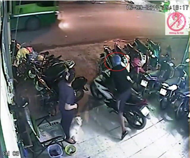 Dàn cảnh trộm xe táo tợn tại quán net ở Sài Gòn