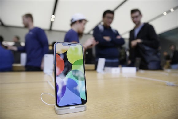 Apple đang gặp khó với iPhone X vì giá bán quá cao?