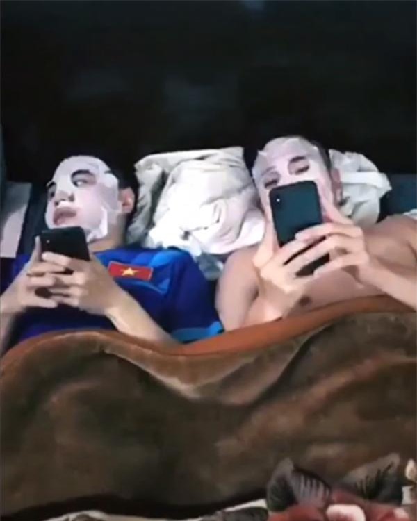 hot: bui tien dung va tuyen u23 dong loat nhap hoi "cuong mat na" cua hong duy pinky? - 6