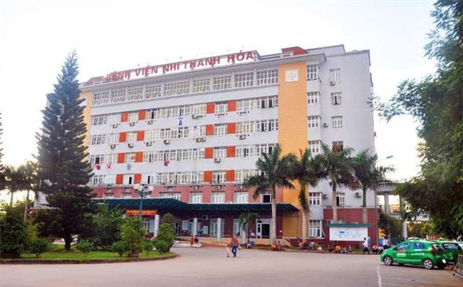 vu be trai 15 thang tuoi tu vong voi nhieu vet thuong la: benh vien nhi thanh hoa len tieng - 2