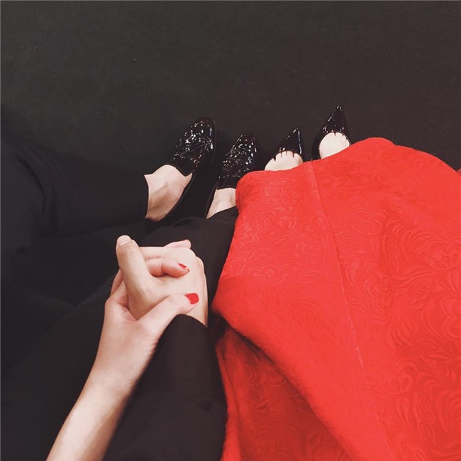 Không chỉ công khai đăng ảnh, Xuân Thảo còn đánh đàn cực tình cảm gửi tặng Phan Thành-2