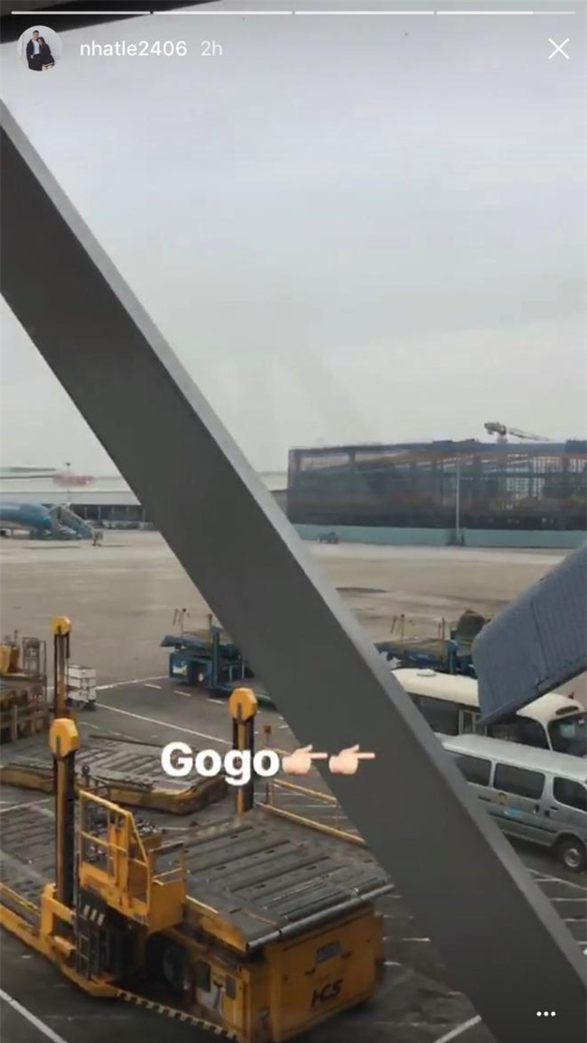 quang hai, van toan dua ban gai vao sai gon truoc buoi giao luu voi nguoi ham mo - 2