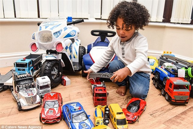 Chi 650 triệu mua sắm cho con trai 2 tuổi, cặp vợ chồng trẻ vẫn khẳng định không làm hư con - Ảnh 7.