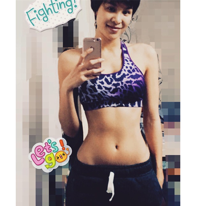 anh tap gym nong bong cua van hugo va 3 nu mc dang chuan hinh anh 11