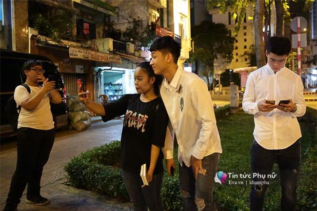 doc quyen: bat gap 2 “trai dep” doi tuyen u23 viet nam dao pho sai gon - 13