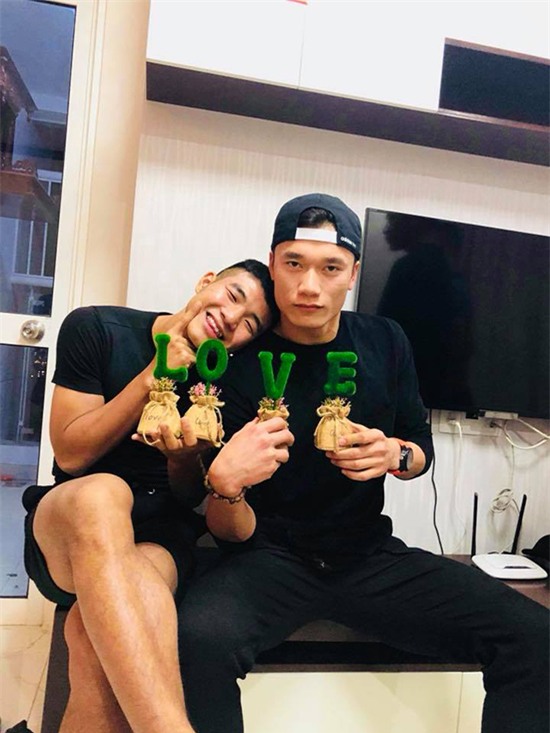 U23 Việt Nam, Mai Ngọc, Táo quân, Thảo Vân, Bùi Tiến Dũng