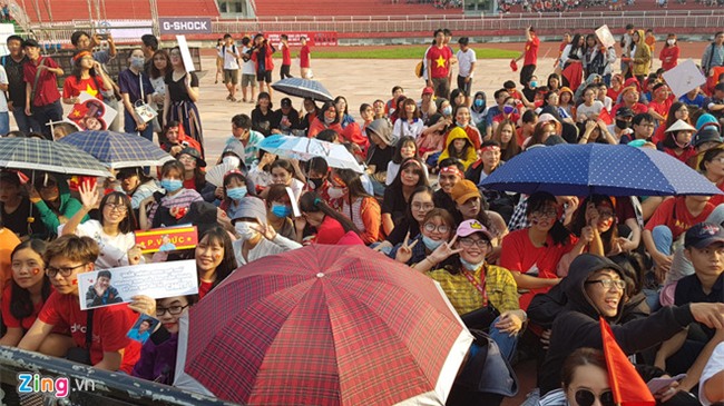 Tuyen thu U23 tuoi tan tren le dai hinh anh 13