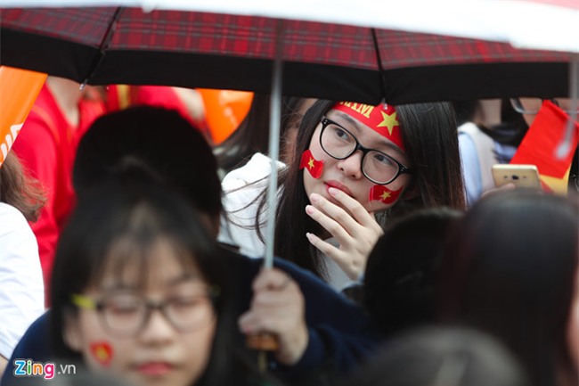 Tuyen thu U23 tuoi tan tren le dai hinh anh 16