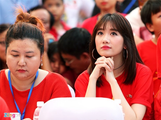 Tuyen thu U23 tuoi tan tren le dai hinh anh 2