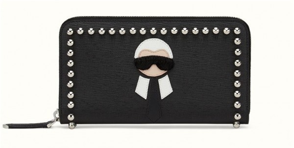 Càng gần cuối năm, sao Việt càng tích cực tậu đồ hiệu chóng mặt - Ảnh 1.