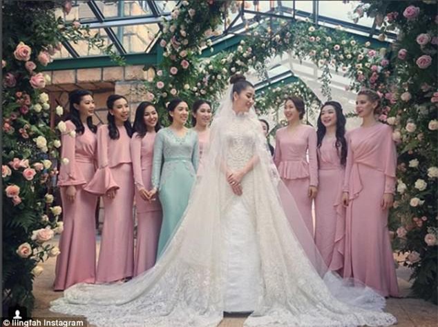 Choáng ngợp trước đám cưới xa hoa và lãng mạn tới nghẹt thở của hai gia đình tài phiệt Malaysia - Ảnh 8.