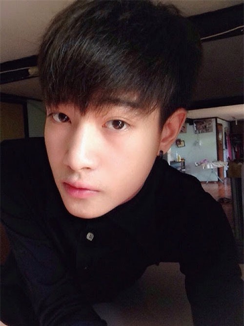 Sở hữu nhan sắc hơn người, kẻ thì buôn thịt lợn còn người lại đi bán cà ri, ai cũng đắt hàng nườm nượp khách - Ảnh 9.