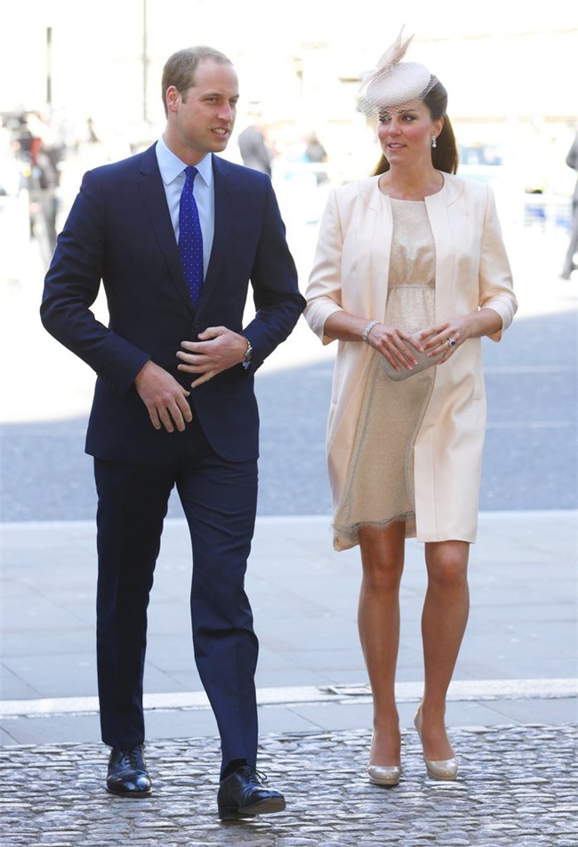 Công nương Kate Middleton không bao giờ cởi áo khoác tại nơi công cộng và lý do bất ngờ đằng sau quy tắc này - Ảnh 7.