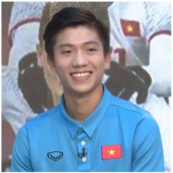 Fan sốt sình sịch vì ảnh thời còn đóng bỉm của đội U23 Việt Nam