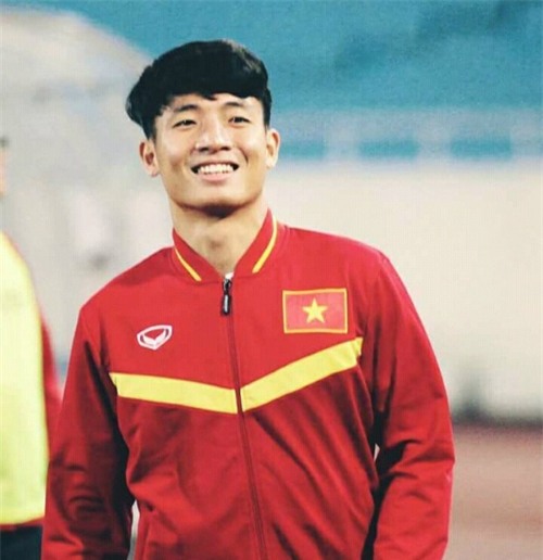 Fan sốt sình sịch vì ảnh thời còn đóng bỉm của đội U23 Việt Nam