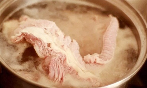 6 thói quen chế biến thịt lợn 99% bà nội trợ Việt đang ‘âm thầm’ gây hại cả nhà mà không biết-5