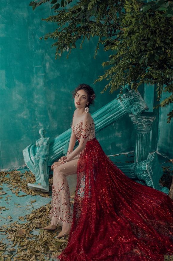 Siêu mẫu lan khuê,lan khuê đẹp khác lạ,hoa khôi lan khuê