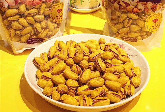 nhụy hoa nghệ tây,hạt dẻ,đồ ăn vặt,đặc sản nhà giàu