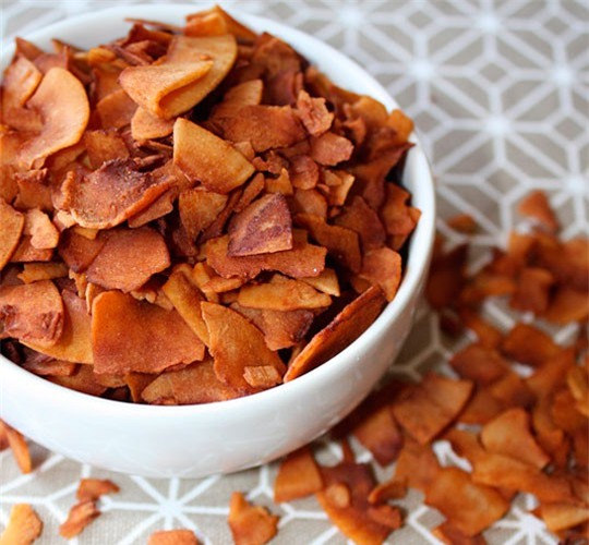 Mua phải dừa già quá không thể làm mứt thì cũng làm được khối việc khác! - Ảnh 7.