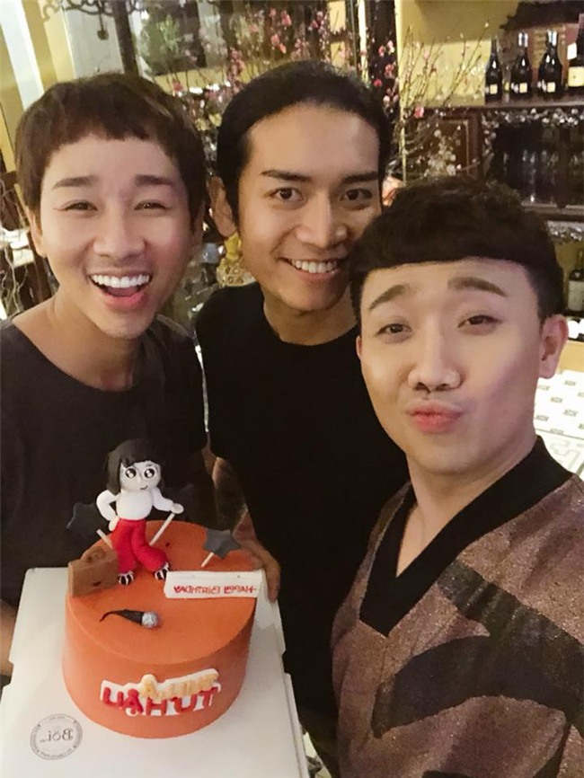 50 sắc thái của Trấn Thành khi được Hari Won âu yếm trước máy quay-5