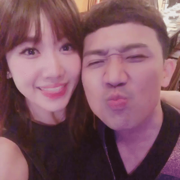 50 sắc thái của Trấn Thành khi được Hari Won âu yếm trước máy quay-7