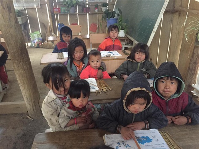 học sinh vùng cao,Tết Nguyên Đán