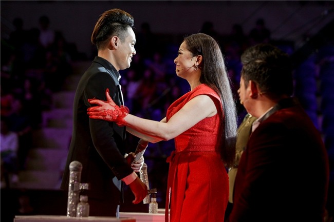 Xuất hiện giọng ca hát ngọt như Quang Lê nhưng có độ rung nhẹ nhàng giống Như Quỳnh-1