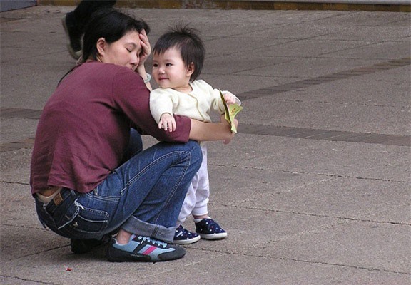 Điều khiến các bố mẹ sợ Tết nhất thực ra chính là “Con sẽ nghỉ học tận 10 ngày!” - Ảnh 1.