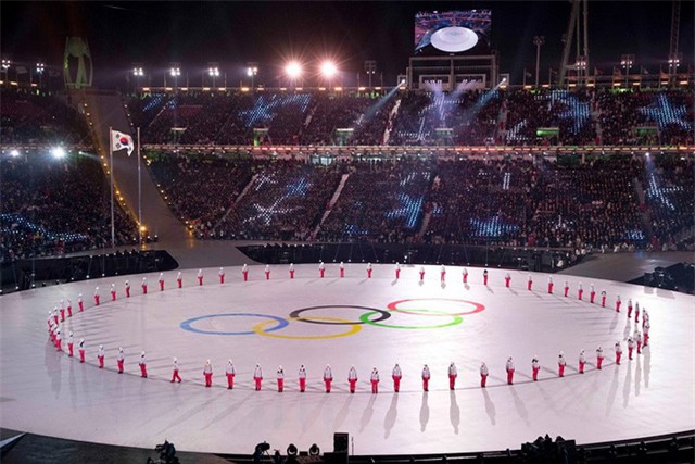 Hơn 35.000 CĐV đã lấp kín khán đài SVĐ Pyeongchang