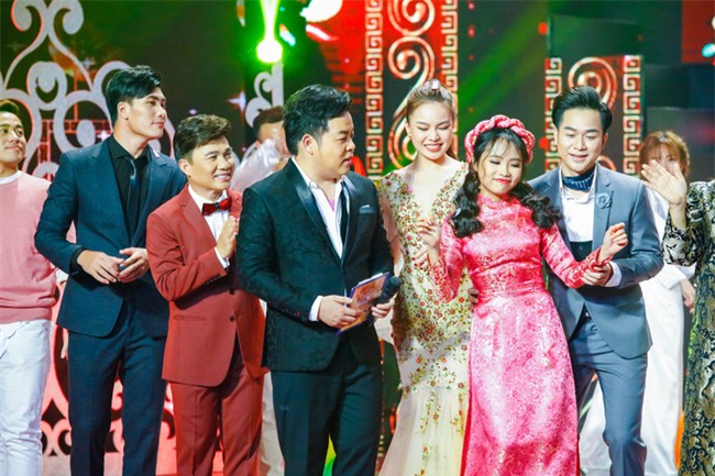 Phương Mỹ Chi diện váy áo điệu đà, khoe vũ đạo điêu luyện trên sân khấu - Ảnh 7.