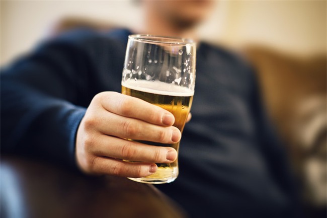 Chuyên gia tiết lộ: Uống rượu lâu say, uống bao nhiêu là đủ?-2