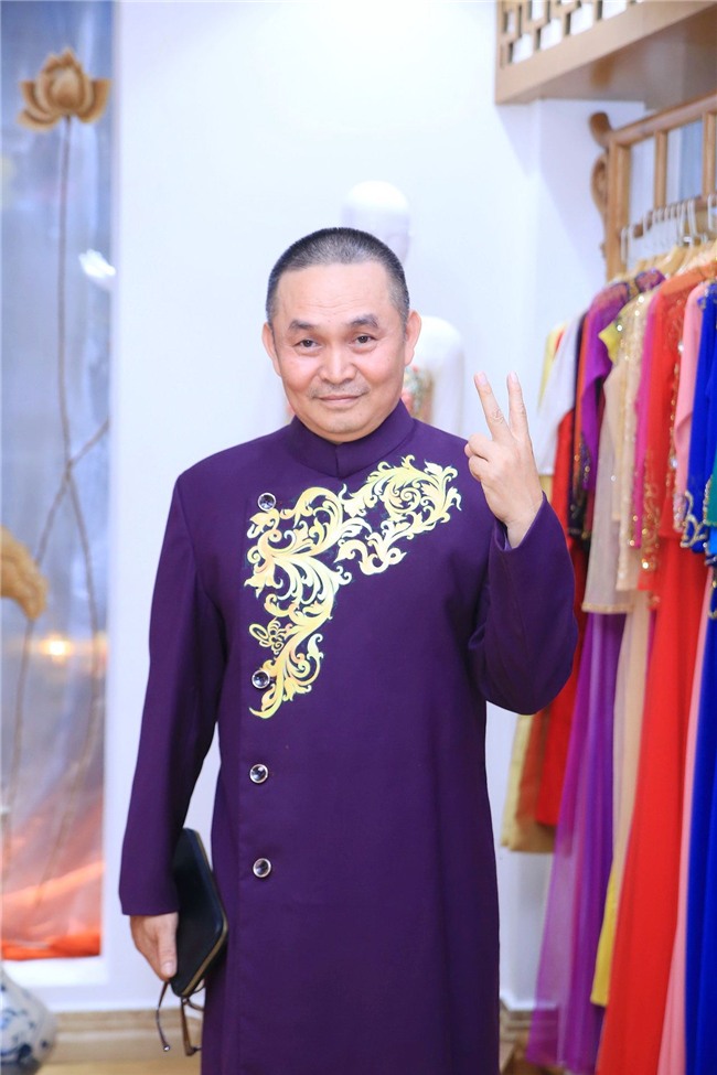 Vua hài đất Bắc Xuân Hinh giàu có cỡ nào?