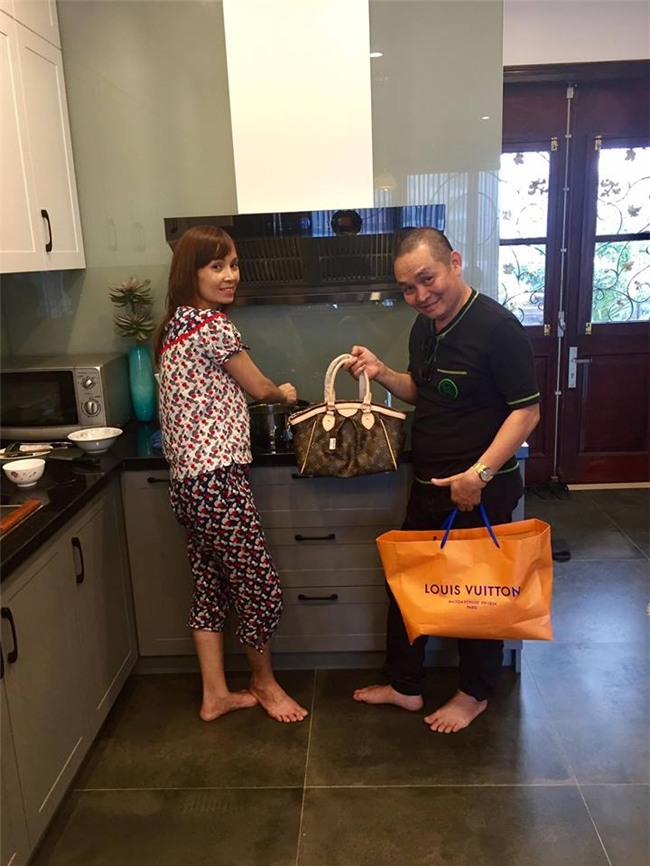 Vua hài đất Bắc Xuân Hinh giàu có cỡ nào?